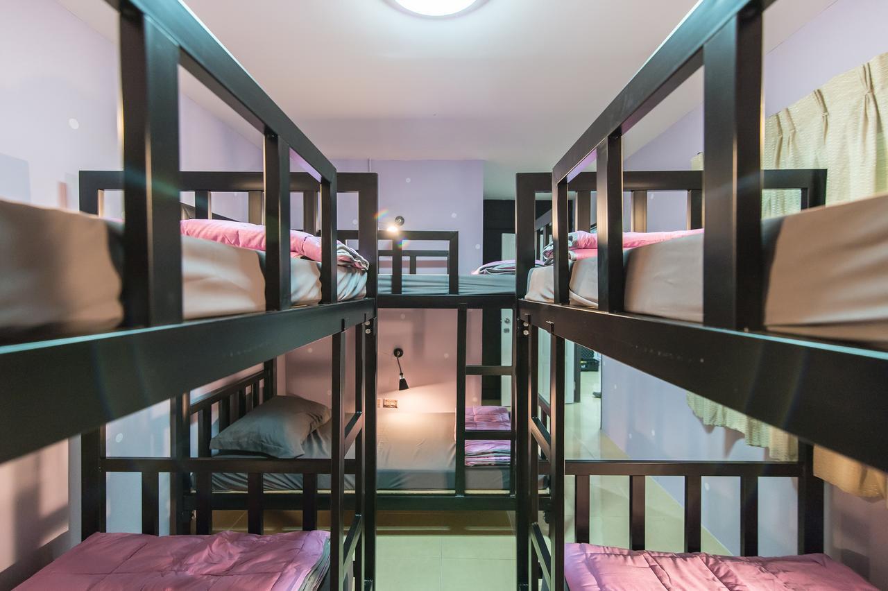 Full Stop. Hostel Patong Екстериор снимка